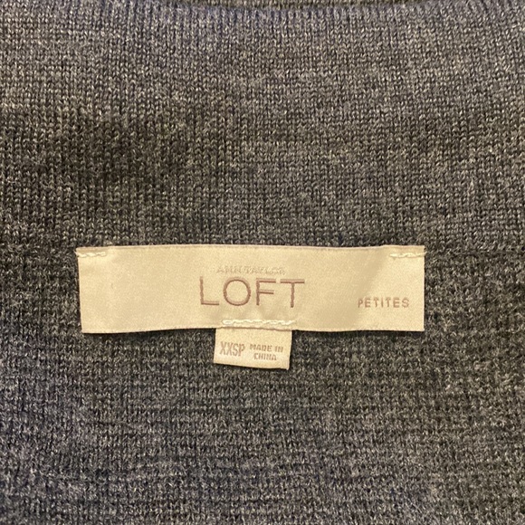 Ann Taylor LOFT Petites Wool-Blend Military Striped Gray Mini Sweater Skirt XXSP - Picture 8 of 10